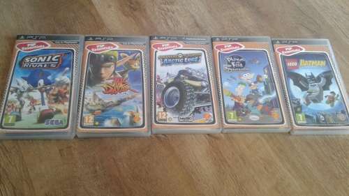 PSP E1004 with 17 Games